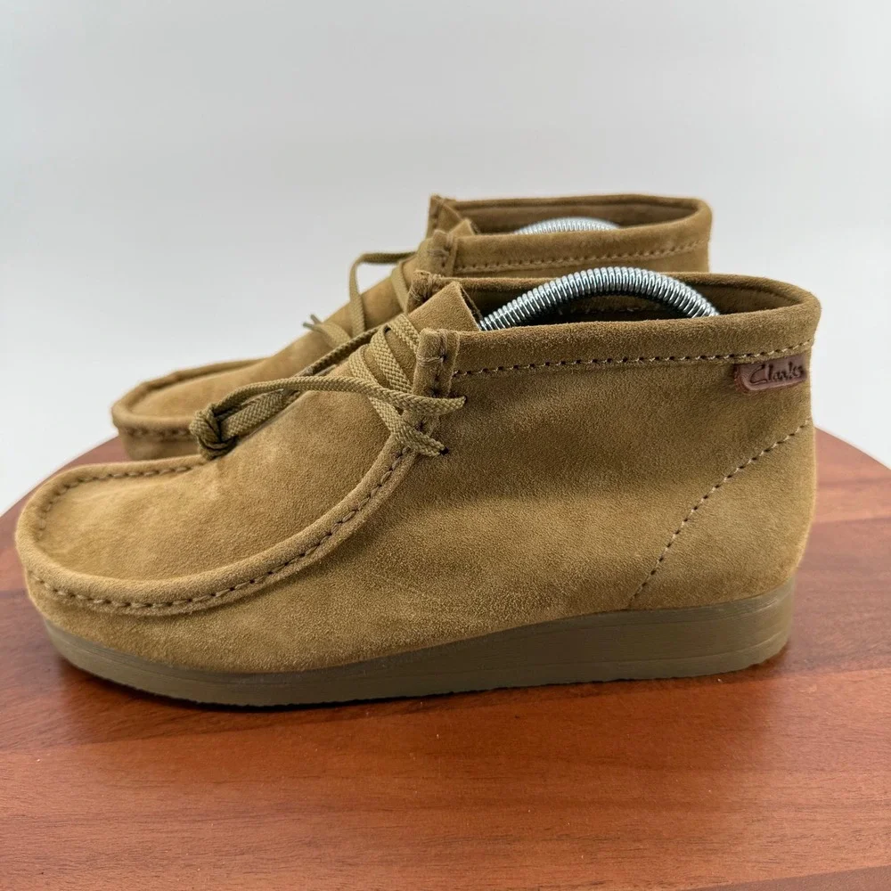 Clarks Wallaston Boot Mens 10M Dark Sand Suede Wallabee Style Chukka Ankle Boots